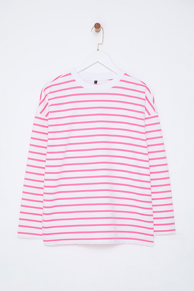 Pembe Çizgili Oversize/Geniş Kesim Bisiklet Yaka İnce Örme Sweatshirt TWOAW23SW00326 - 6