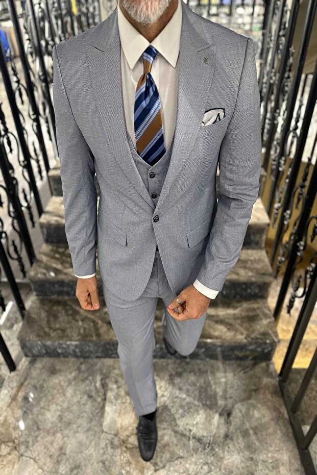 YELEKLİ TAKIM ELBİSE - 3