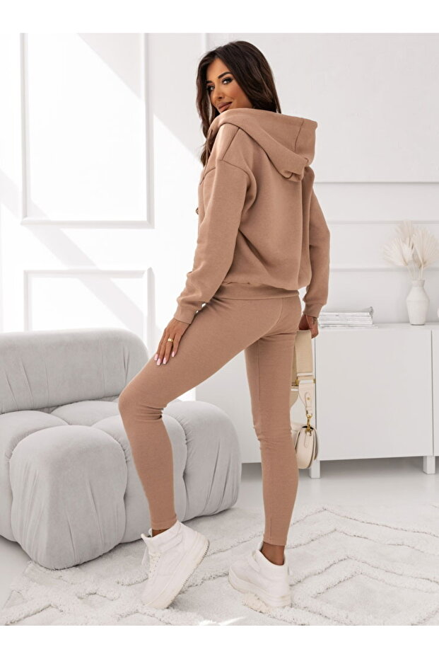 MODA BEJ ÜCLÜ TAKIM - 4