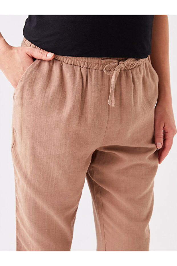 Comfortable Maternity Pants with Elastic Waist - 2