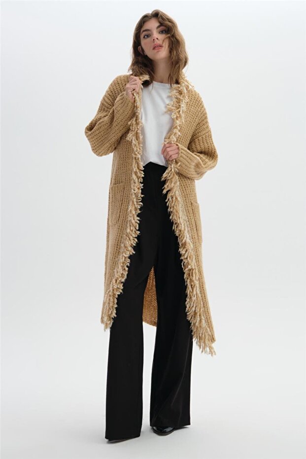 Camel Uzun Püsküllü Triko Hırka - 4