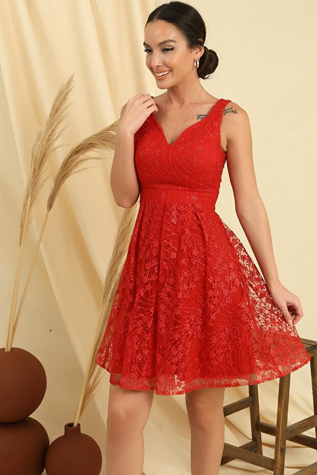 V Yaka Astarlı Dantel Elbise - 3