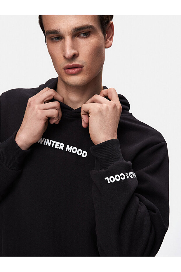 Sloganlı Kapüşonlu Regular Siyah Sweatshırt - 4