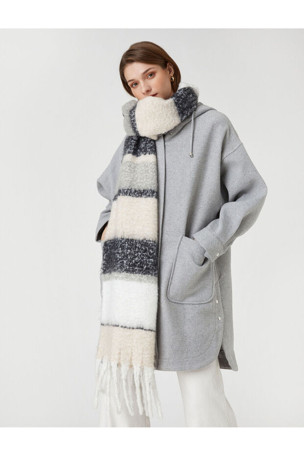 Oversize Hooded Cashmere Coat with Pockets and Zipper