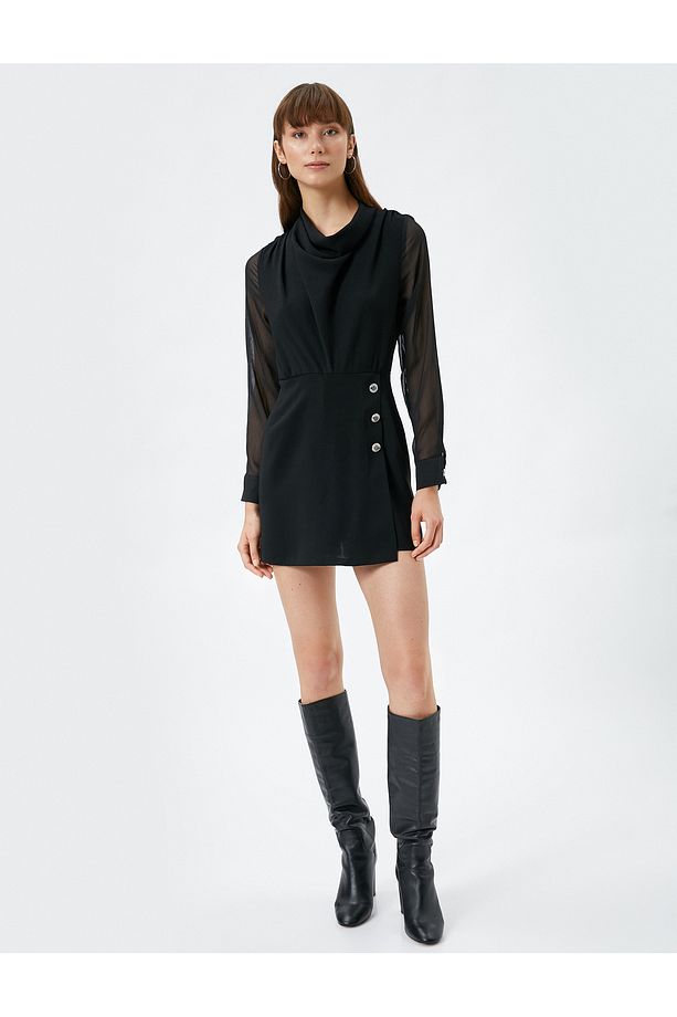 Mini Şort Tulum Uzun Kollu Drape Yaka Düğme Detaylı - 3