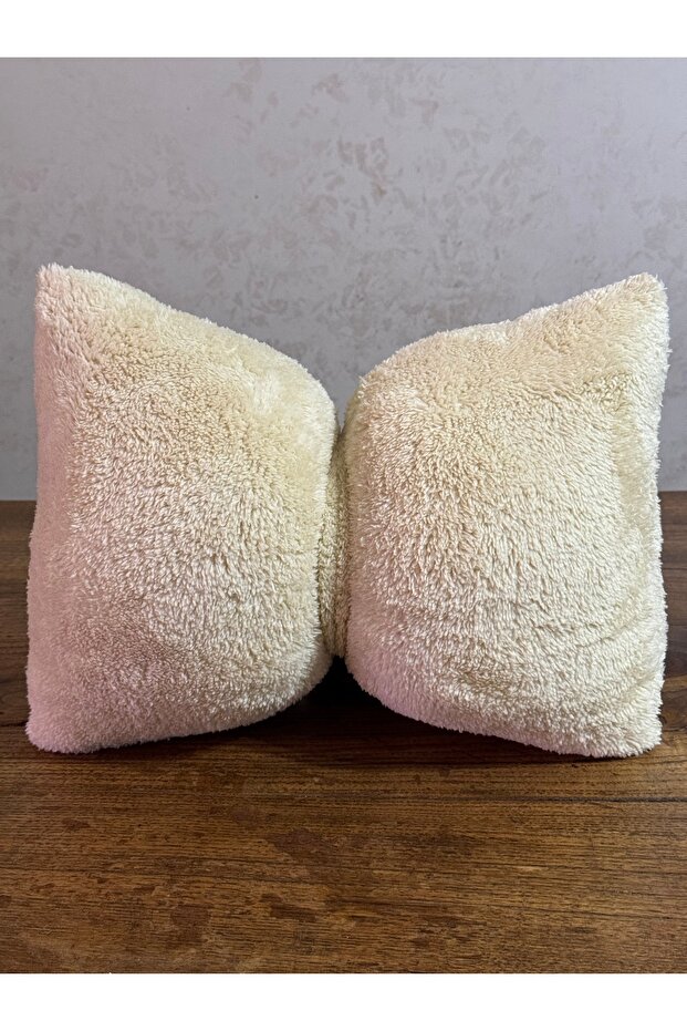 وسادة رمي باللون البيج - 2