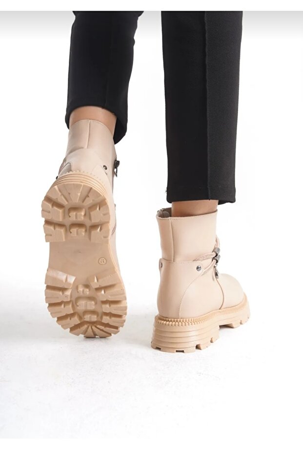 Ekru Yüksek Dolgu Taban Simli Taşlı Kadın Günlük Bot - 1