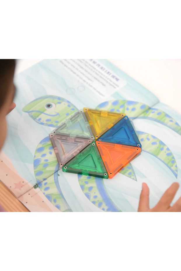 Activity book for magnetic construction sets - 5