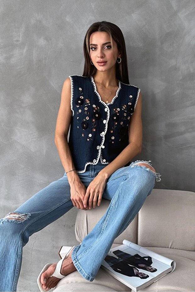 Vestă brodată bleumarin | VMD0001 - 1