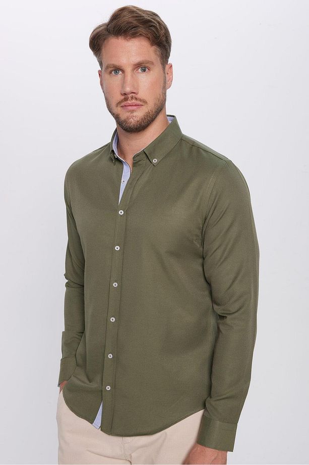Slim Fit Uzun Kollu Düğmeli Yaka Pamuklu Kolay Ütü Düz Erkek Gömlek - 2