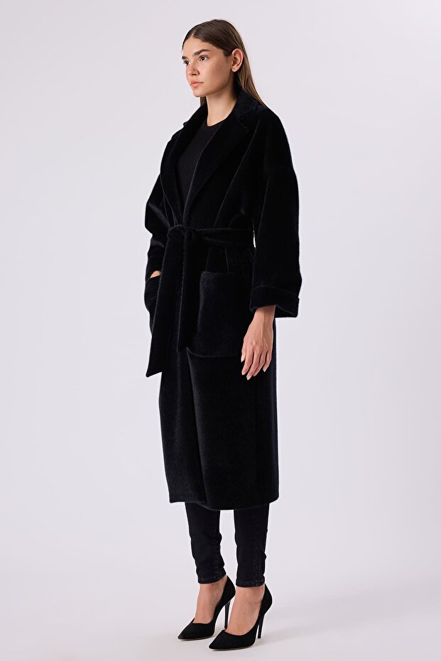 18003 LAURA KABAN - 5