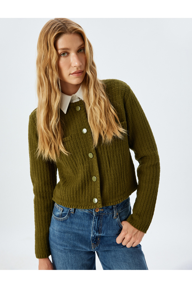 Long Sleeve Buttoned Pocket Crew Neck Cardigan