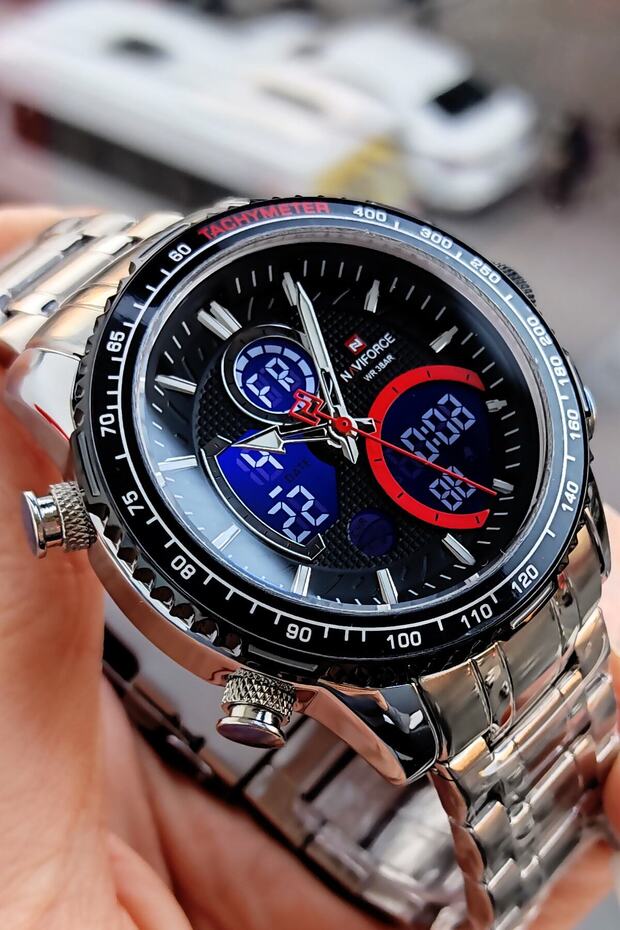 Men's wristwatch