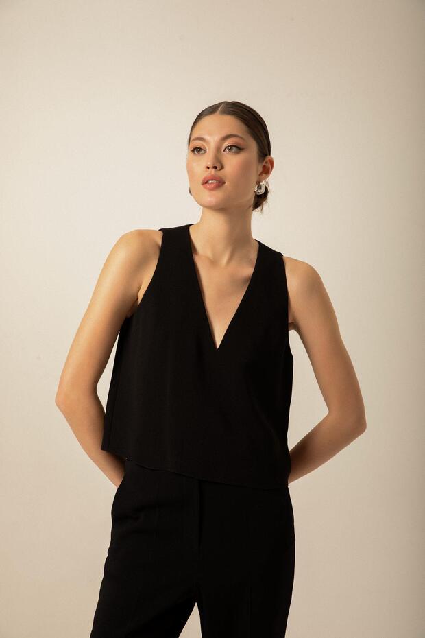 V Yaka Siyah Bluz - 1