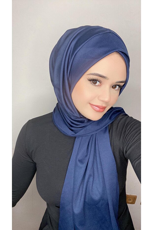 شال نسائي عملي