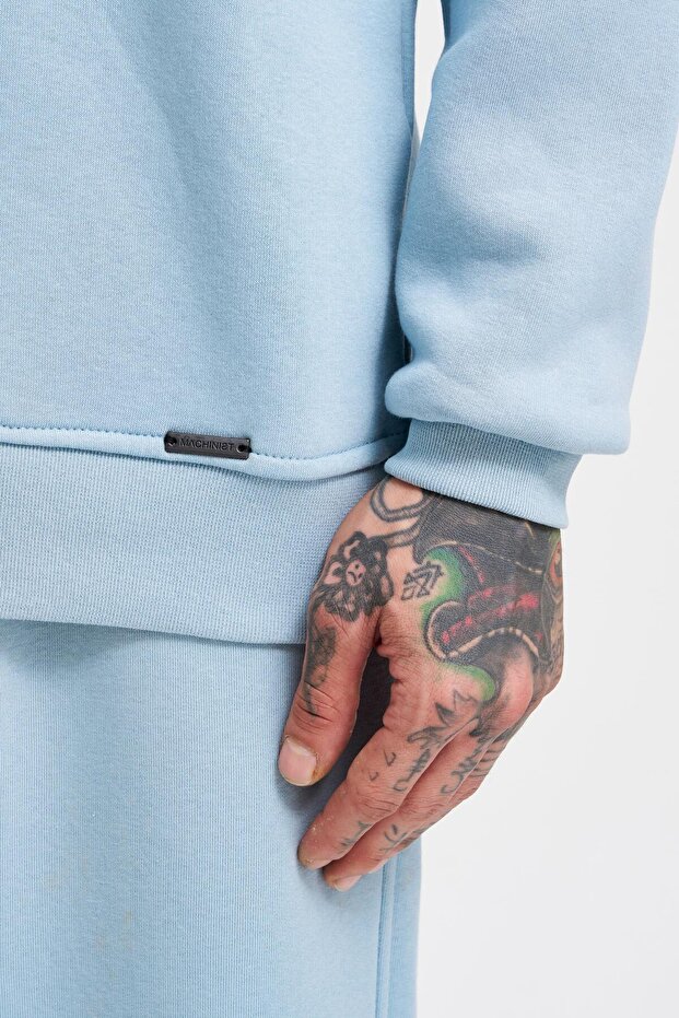 Men's Crew Neck Basic Regular Aqua Sweatshirt - 4