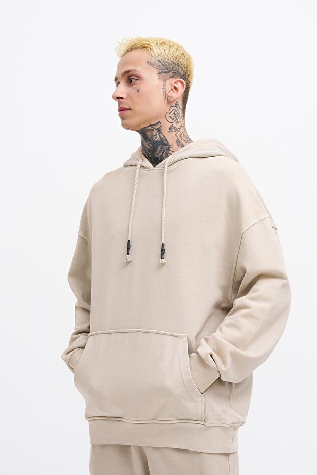 Erkek Basic Solid Kapüşonlu Oversize Yıkamalı Açık Bej Sweatshirt - 1