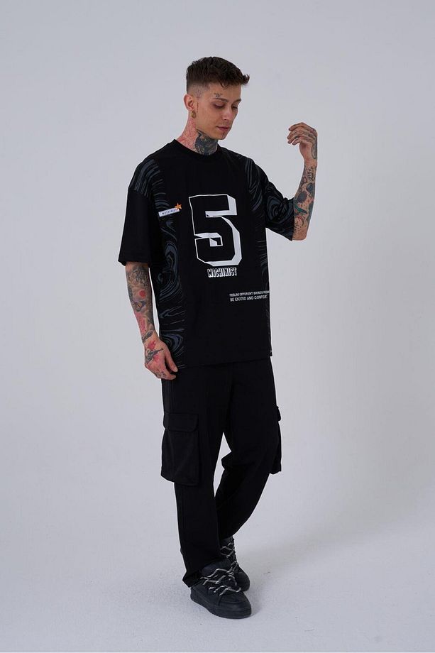 Erkek Number 5 Baskılı Oversize Siyah Tişört - 3