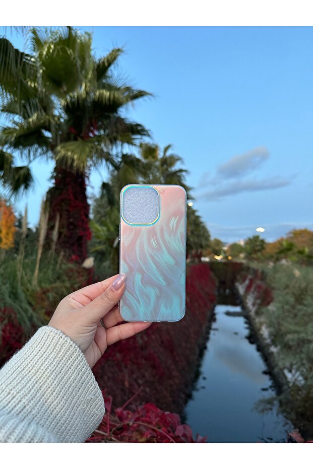 IPHONE 15 PRO MAX HOLOGRAM KILIF