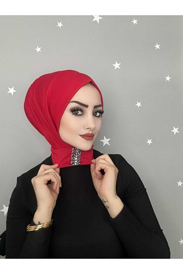 حذاء حجاب برباط خلفي من الحجر الأحمر