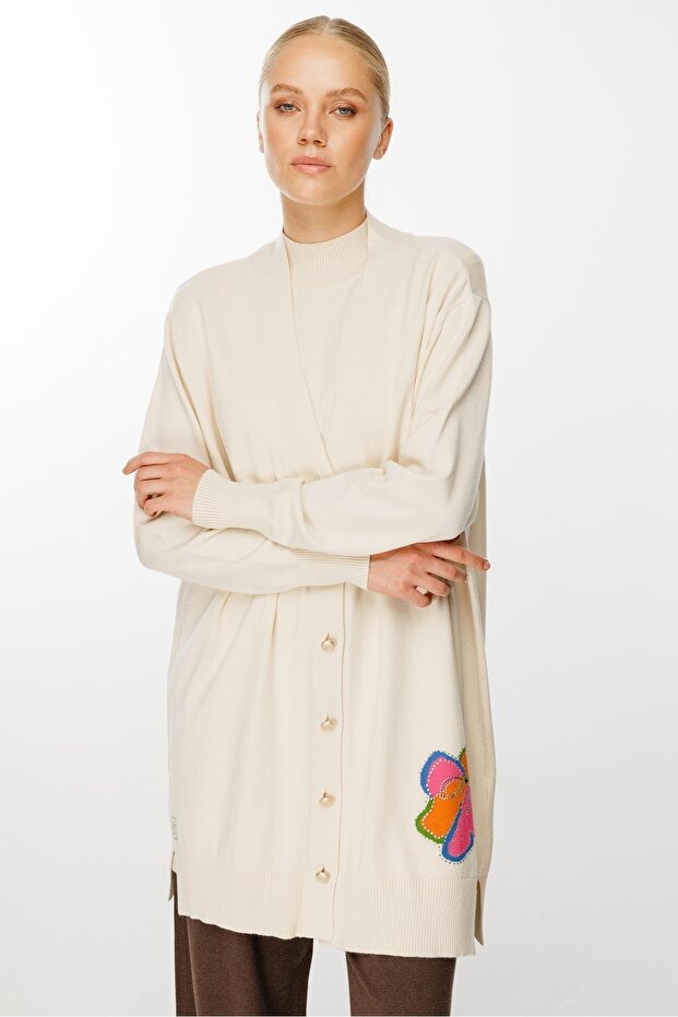 Önü Düğmeli Triko Hırka EKRU - 6