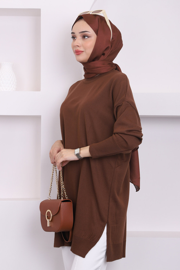 Brown Crew Neck Mercerized Relaxed Knit Tunic