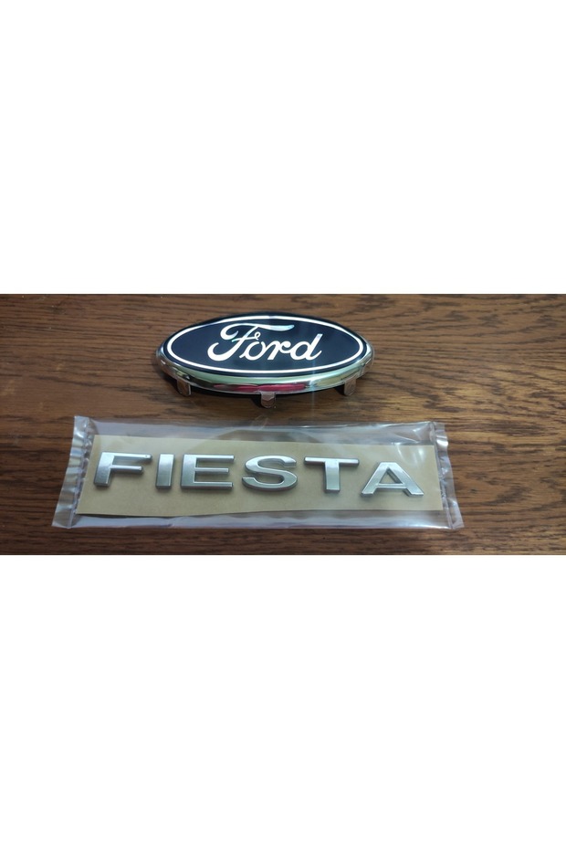 Fiesta Front Rig (مع أظافر) - علامة الأمتعة (مع شريط مزدوج الجوانب) متوافق مع المركبات بين 2002-2008