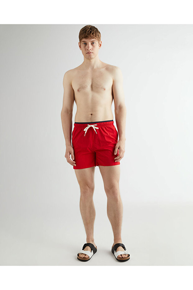 Erkek Kırmızı Regular Fit Mayo Şort - 1
