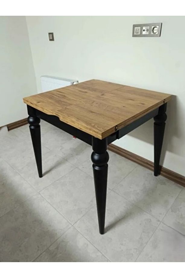 Mutfak Masası  Katlanır Açılır Masa Büyüyen Masa 75x80 cm - 1