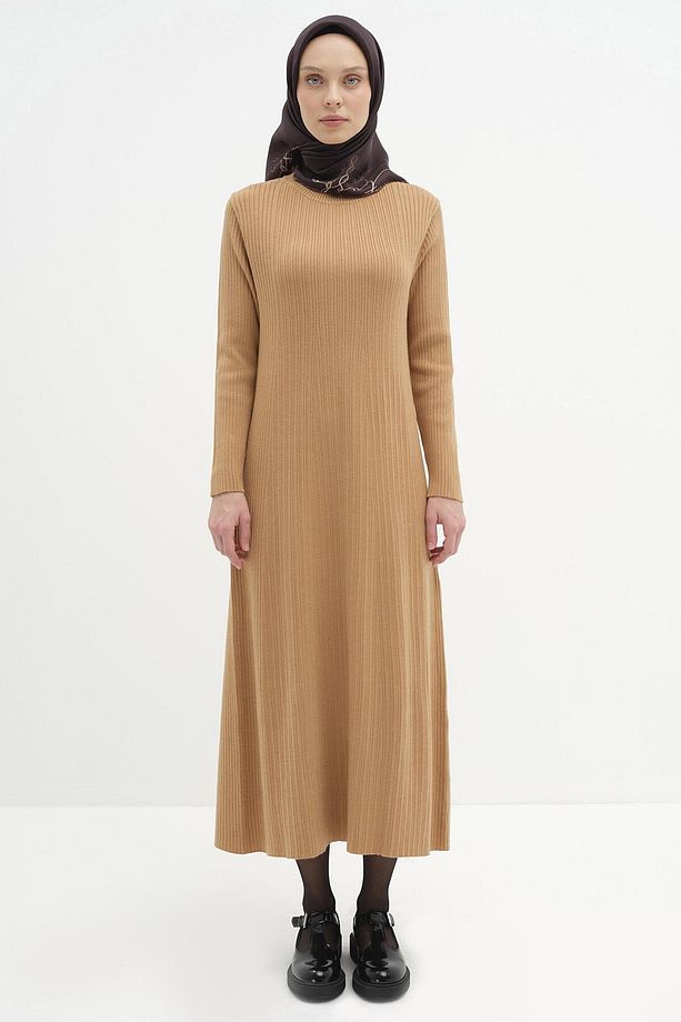 Sıfır Yaka Triko Elbise - Camel - 4