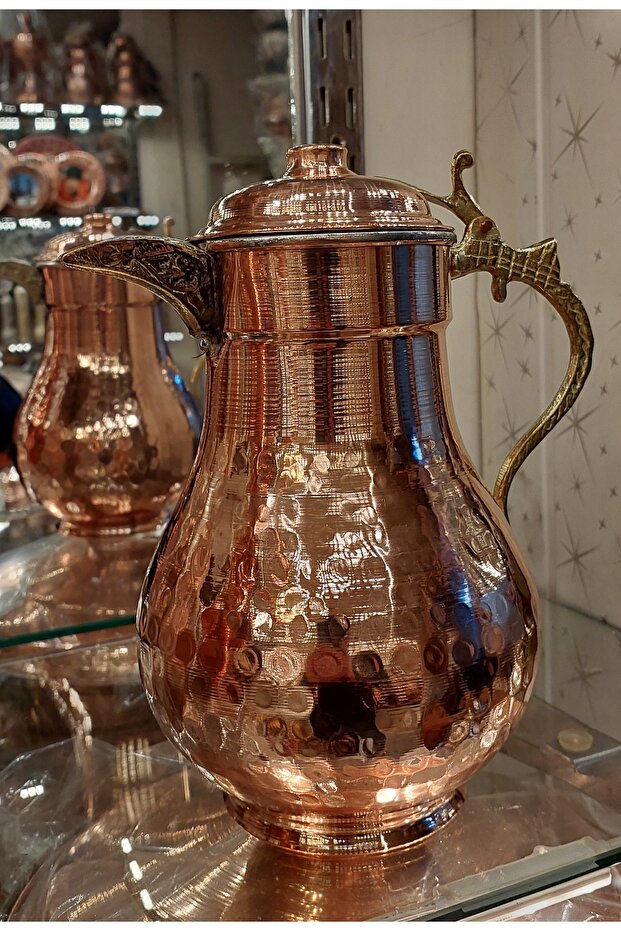 Bakır Sürahi Dövme Bakır Sürahi El Yapımı Bakır Kapaklı Sürahi 1 litrelik Bakır Su Şişesi - 5