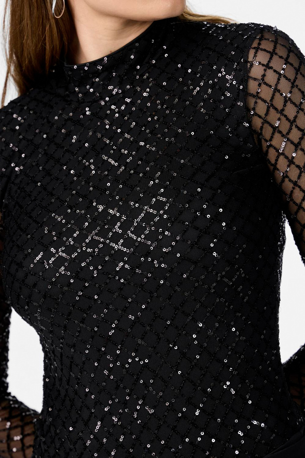 Lining: 100% Polyester - 3