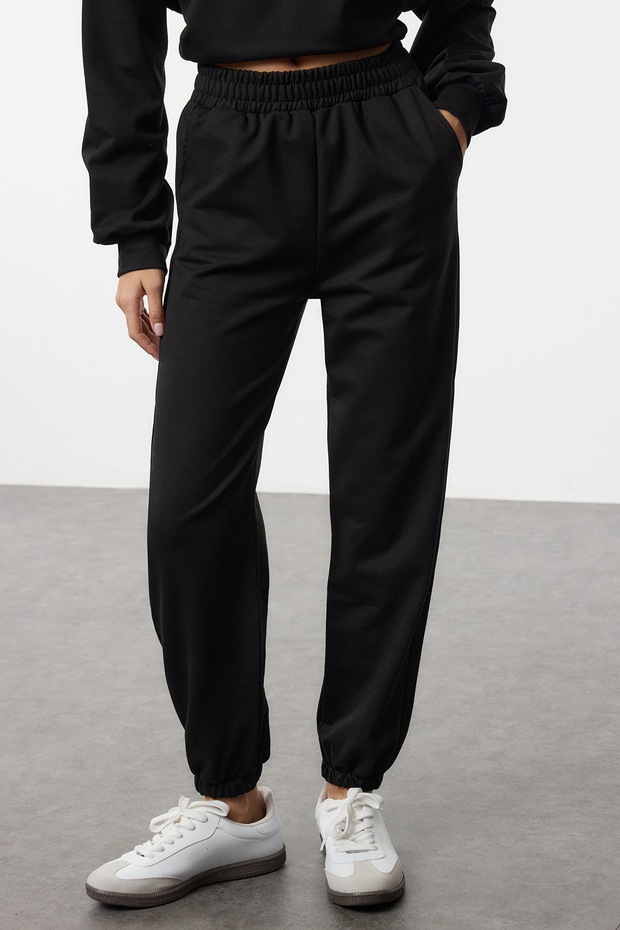 Siyah 2 İplik Bisiklet Yaka Basic Jogger Örme Eşofman Takımı TWOAW25EM00017 - 4