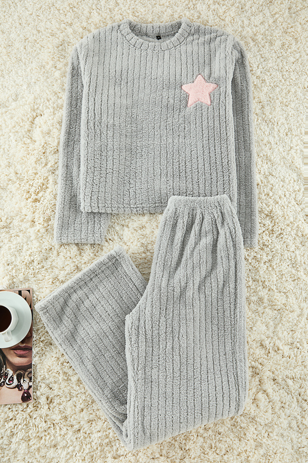 Gri Yıldız Nakışlı Çizgili Bol Kalıp Kışlık Wellsoft Örme Pijama Takımı THMAW25PT00234