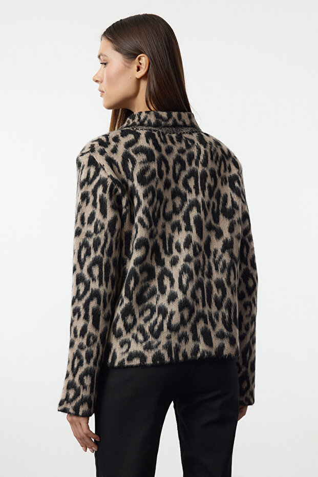 Kahverengi Leopar Desenli Polo Yaka Triko Hırka TWOAW25HI00360 - 5