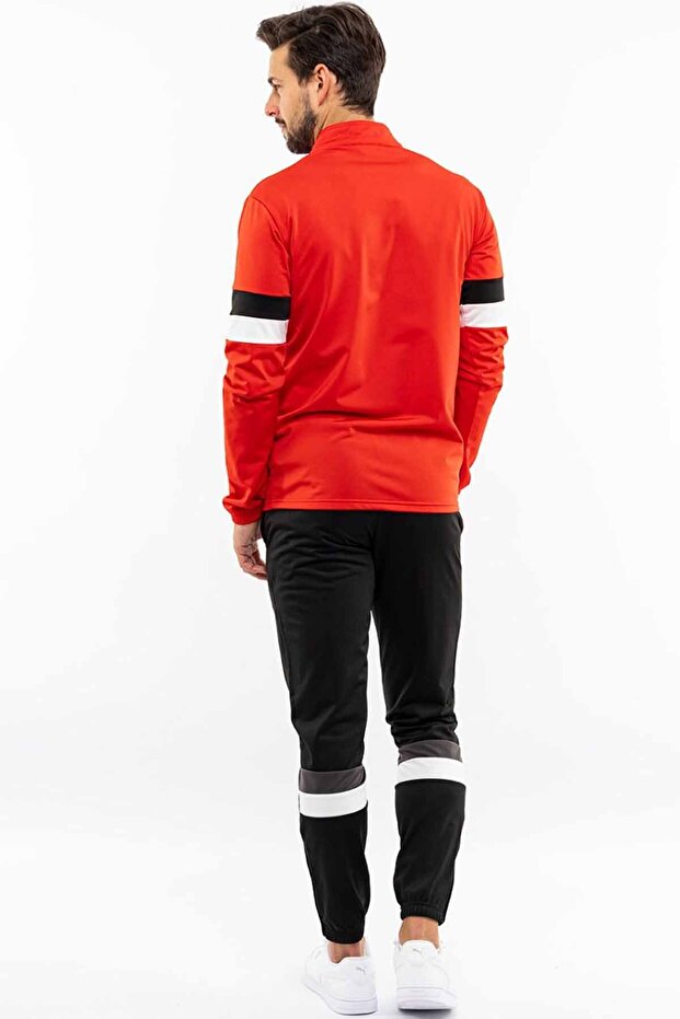 طقم رياضي رجالي - 2