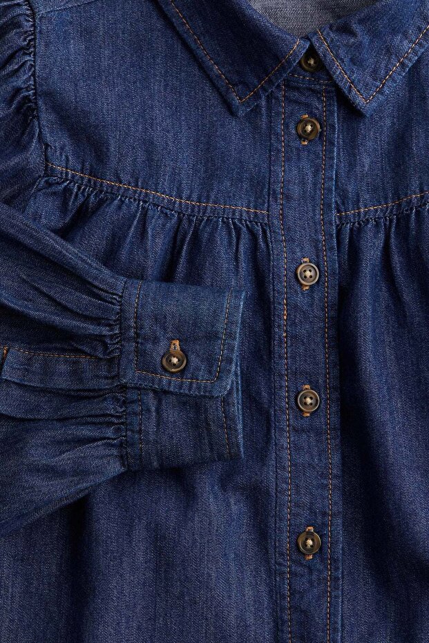 Puff-sleeved denim blouse