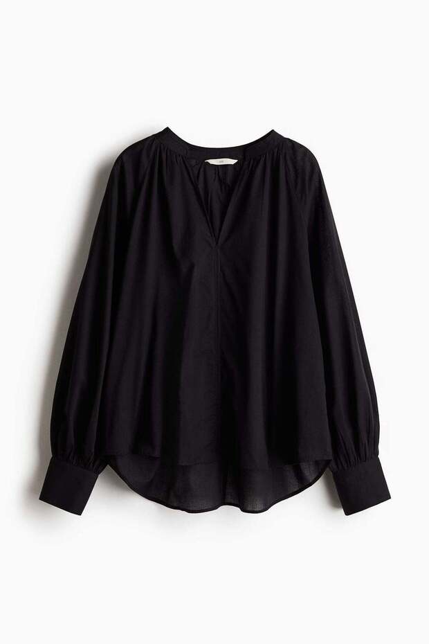 Balloon-sleeved blouse