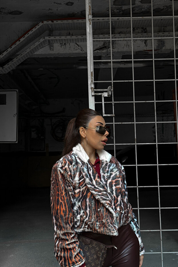 Peluş Leopar Kısa Ceket - 1