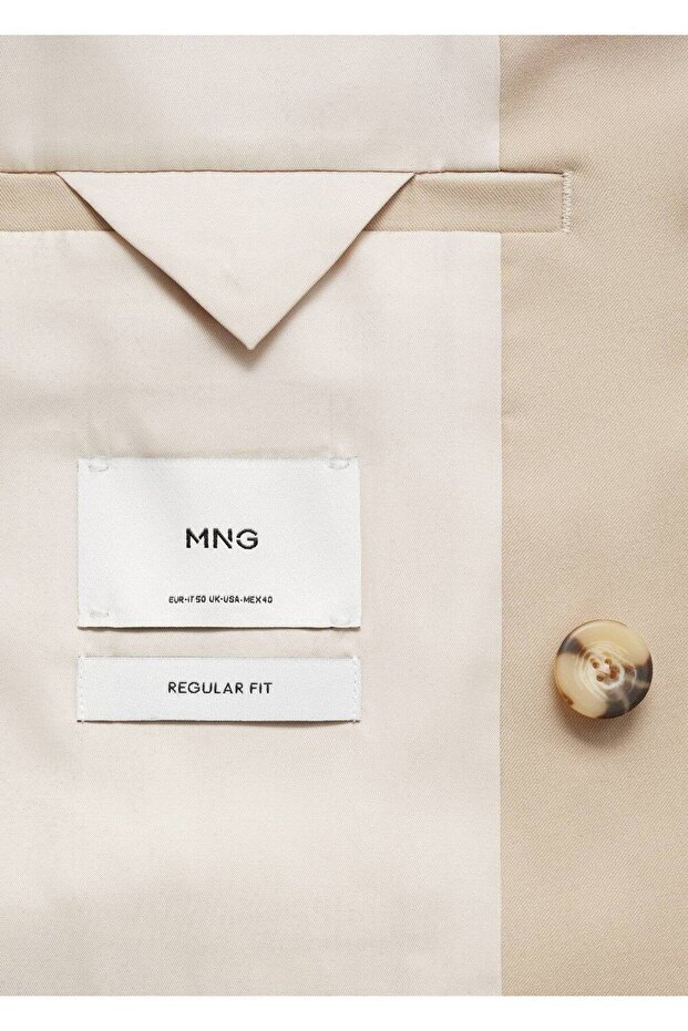 Slim-fitting double-breasted blazer jacket - 5