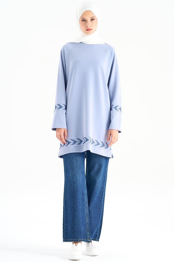 Nakış Detaylı Örme Tunik - Mavi - 1