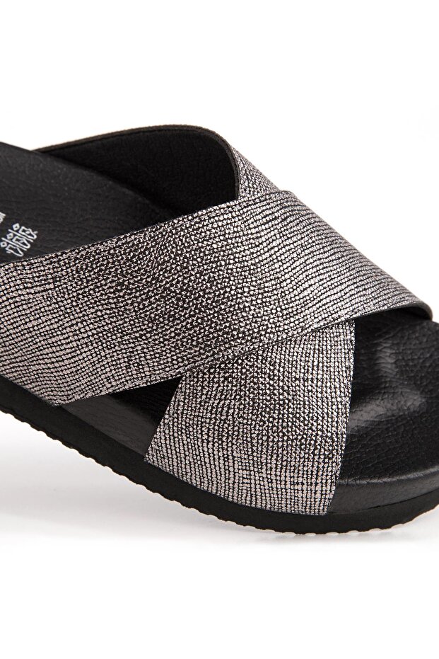 Milas Anatomik Taban Kadın Terlik - 4