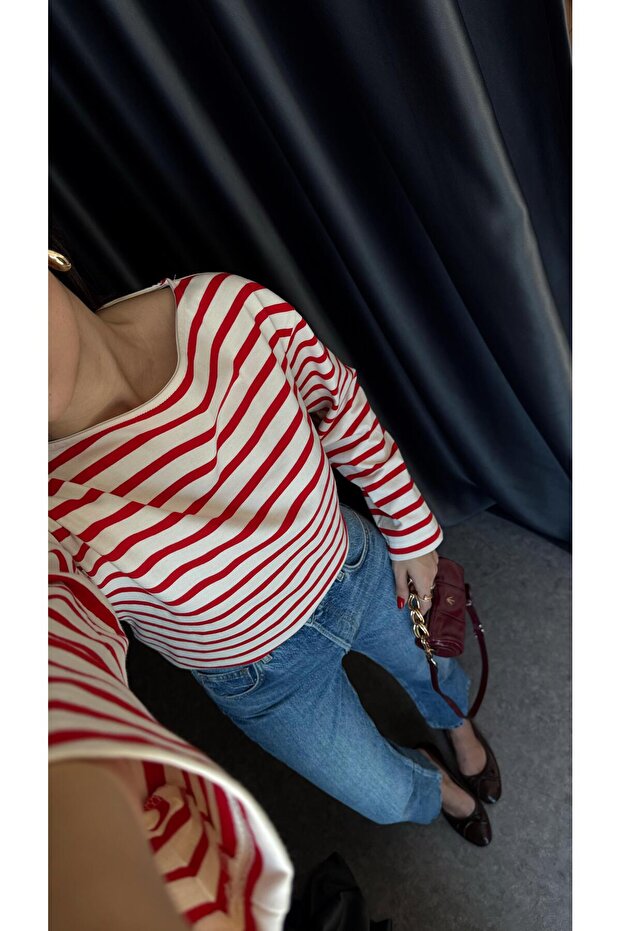 طوق قارب أحمر مخطط أساسي - 4