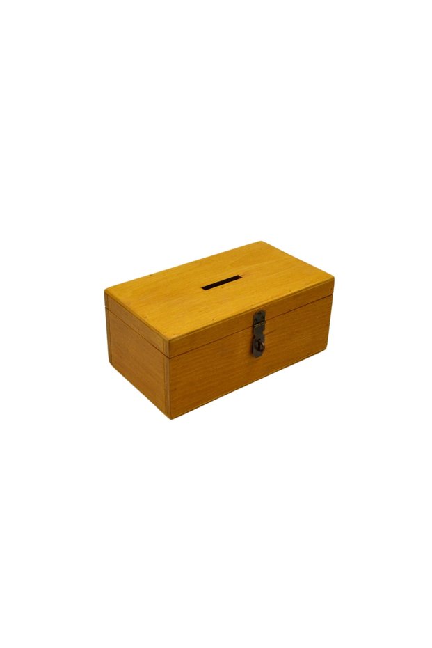 Yellow Oak - 25cm X 14cm Beech Wood Tipbox Stake Box Piggy Bank