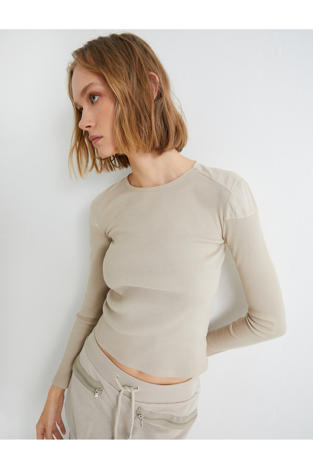 Long Sleeve T-Shirt with Shoulder Detail and Crew Neck