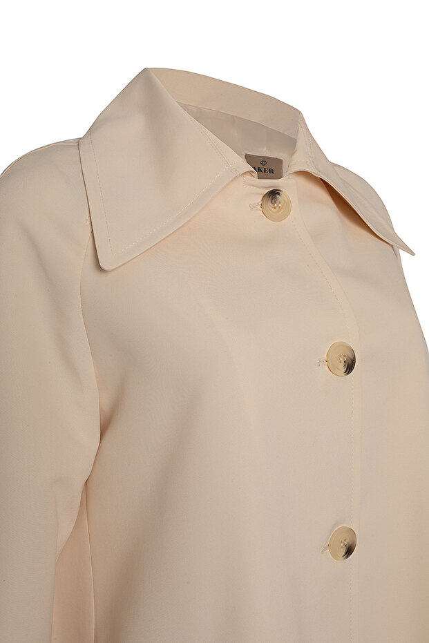 معطف واق من المطر بقصة راجلان - 2