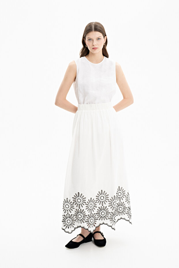 Etek Ucu İşlemeli Vual Etek - 1