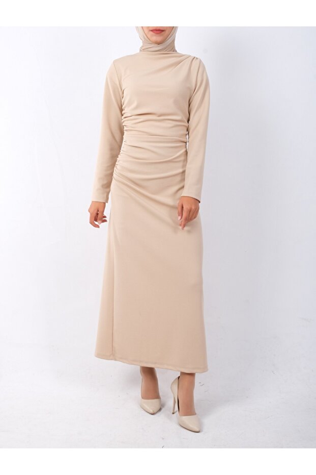 Kayık Yaka Yandan Drapeli Örme Krep Elbise -Bej - 5