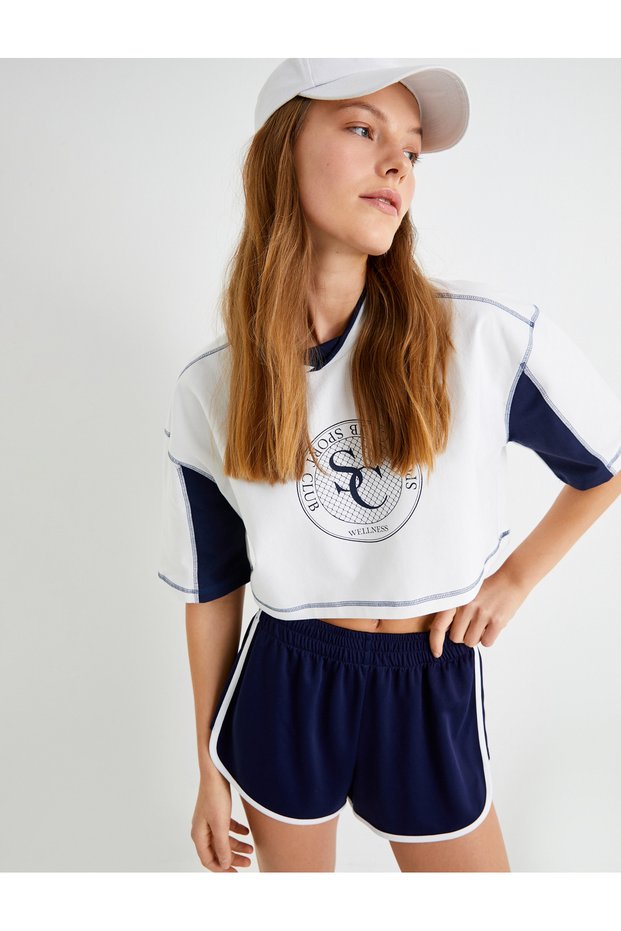 Back Printed Sports T-Shirt Short Sleeve Crew Neck Side Slits