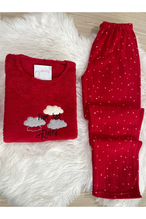 Red Star Patterned Plus Size Fleece Pajamas Set with Plush Detail on the Front - 3